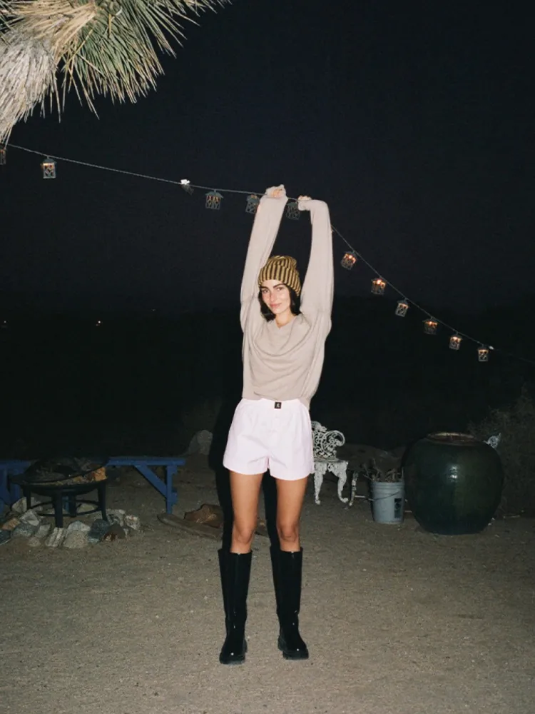 Women Réalisation Par Real Beanie - Honeybee