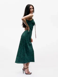 Women Réalisation Par The Alba - Dazed Noir