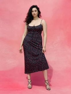Women Réalisation Par The Alba - Rosalita