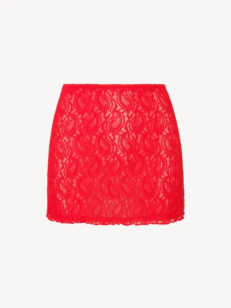 Women Réalisation Par The Lola- Valentine