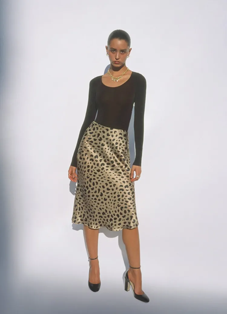 Women Réalisation Par The Naomi - Wild Things