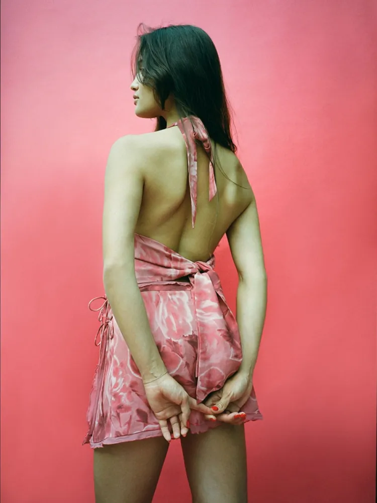 Women Réalisation Par The Paloma - Crush