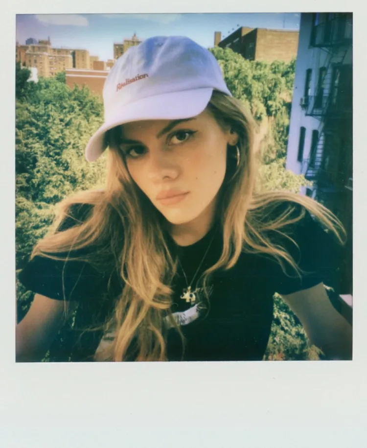 Women Réalisation Par The Real Cap - White